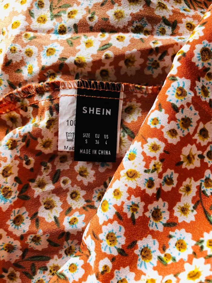 Petite robe Shein taille S 🌻 - photo numéro 7