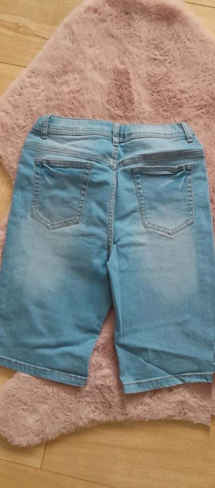 short jean réglable neuf 13/14 ans - photo numéro 2
