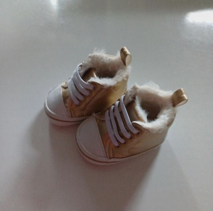Chaussure bebe - photo numéro 2