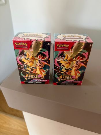 Lot de deux Bundle Pokémon héros transcendant ME2.5