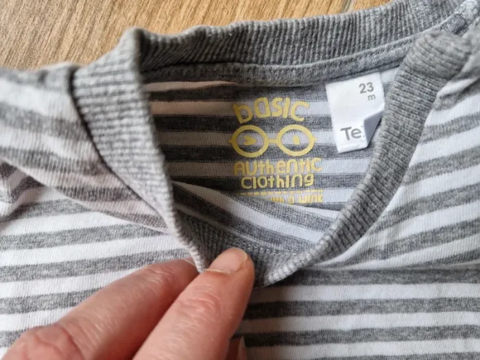 T-shirt 2 ans - photo numéro 2