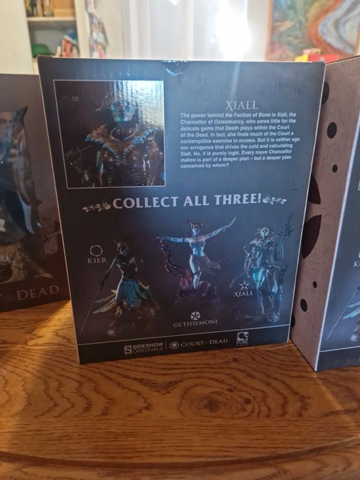 Lot de 3 figurines neuves court of the dead - photo numéro 10