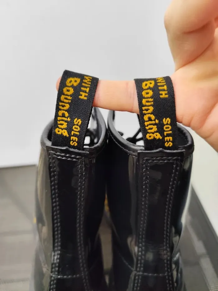 Doc Martens vernies noires - photo numéro 10