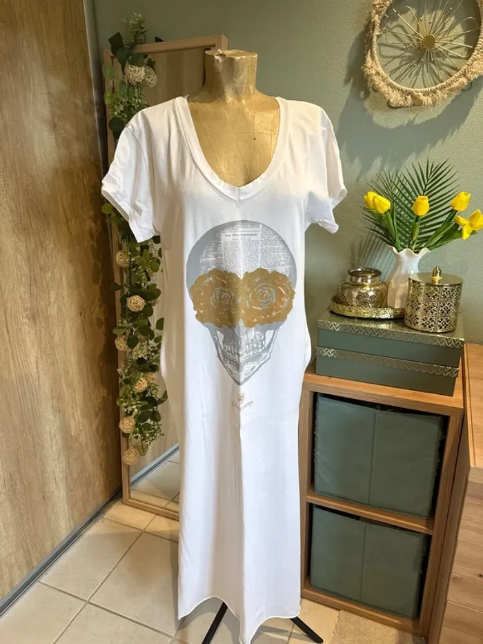Magnifique robe longue avec skull devant et poches femme - photo numéro 2