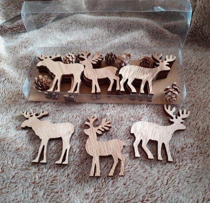 Paquet de 12 figurines bois à peindre *Cerfs,Rennes,Élans