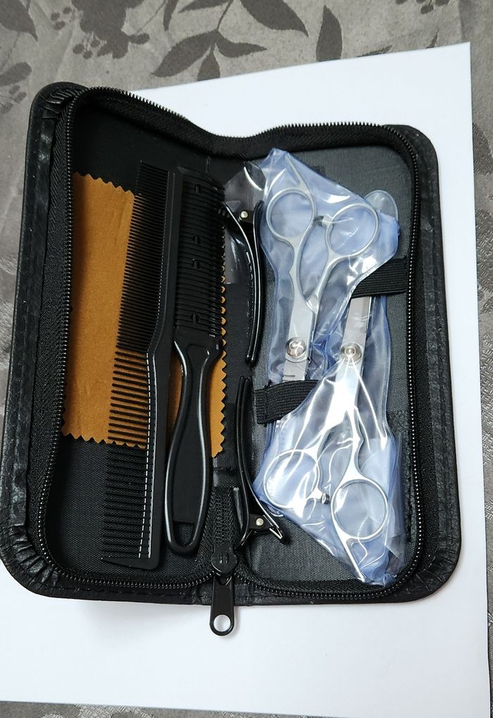 Ensemble 7 pièces ciseaux de coiffure neuf - photo numéro 2