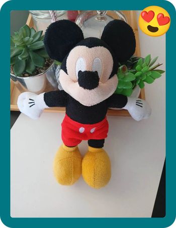 Péluche doudou Disney Mickey🌿🎁