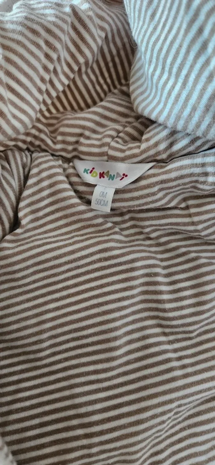 Combinaison bébé 1 mois - photo numéro 4