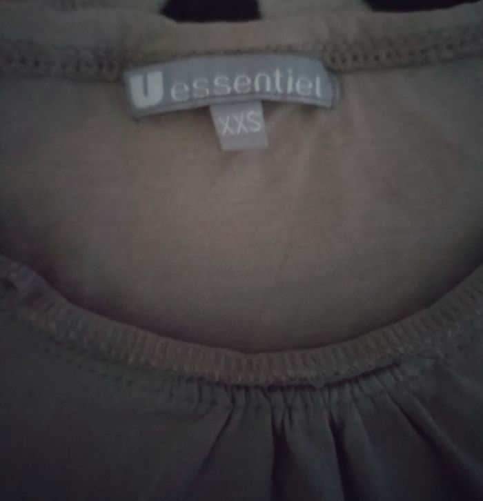 Pull bleu roi "Jennifer" en très bon état + un haut offert - photo numéro 6