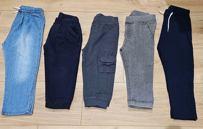 Lot de 5 pantalons garçon - Taille 24 mois - photo numéro 2