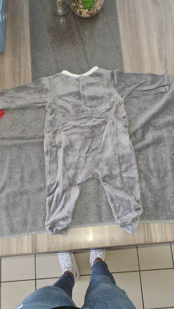 Pyjama - photo numéro 2