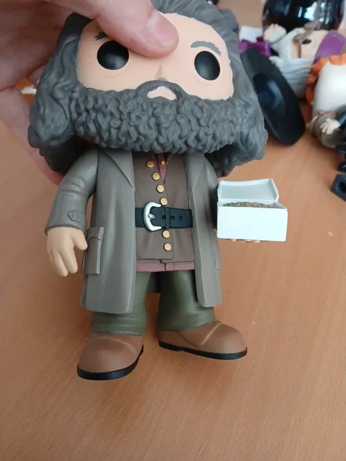 Hagrid happee birhdae gateau pop - photo numéro 8
