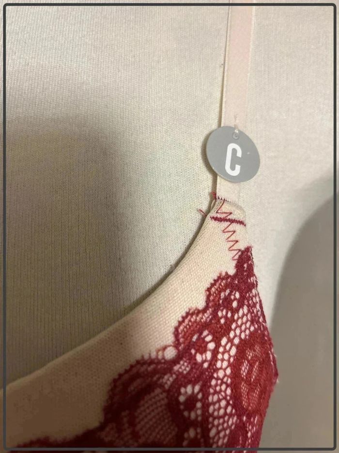 Soutient soutient gorge taille 85c neuf avec étiquette - photo numéro 3