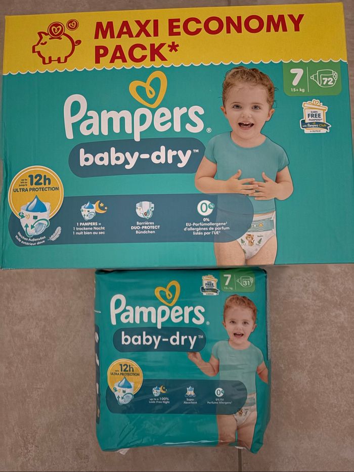 Couches Pampers Taille 7 Neuf