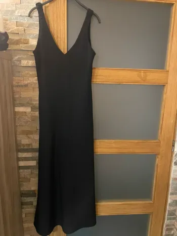 Belle robe noire, longue Zara, taille XL