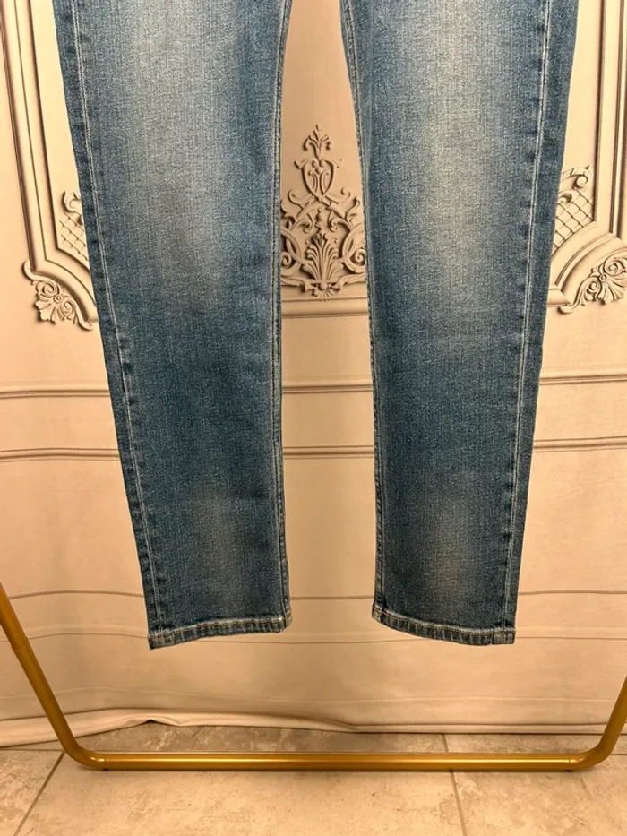 Jean skinny Reiko W32 neuf - photo numéro 3