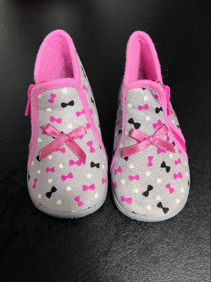 Pantoufle bébé - photo numéro 1