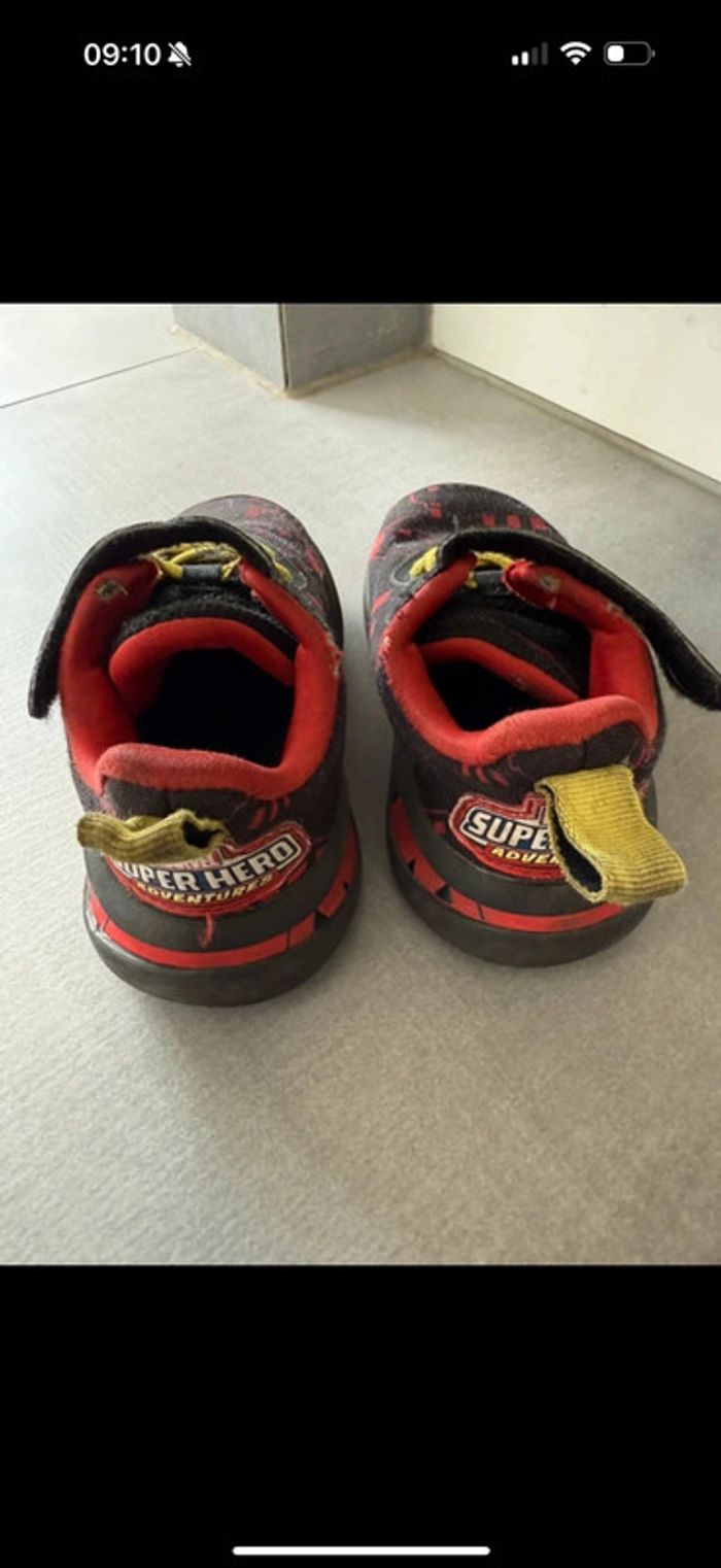 Chaussure garçons adidas t 25 - photo numéro 2