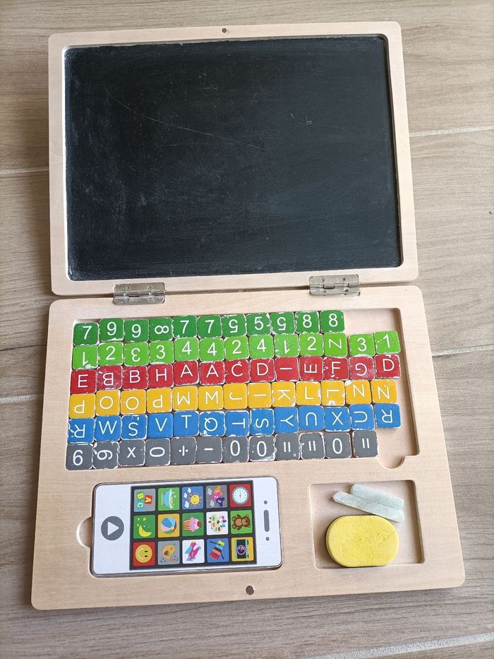 Ordinateur enfant en bois Playtive état correct - photo numéro 4