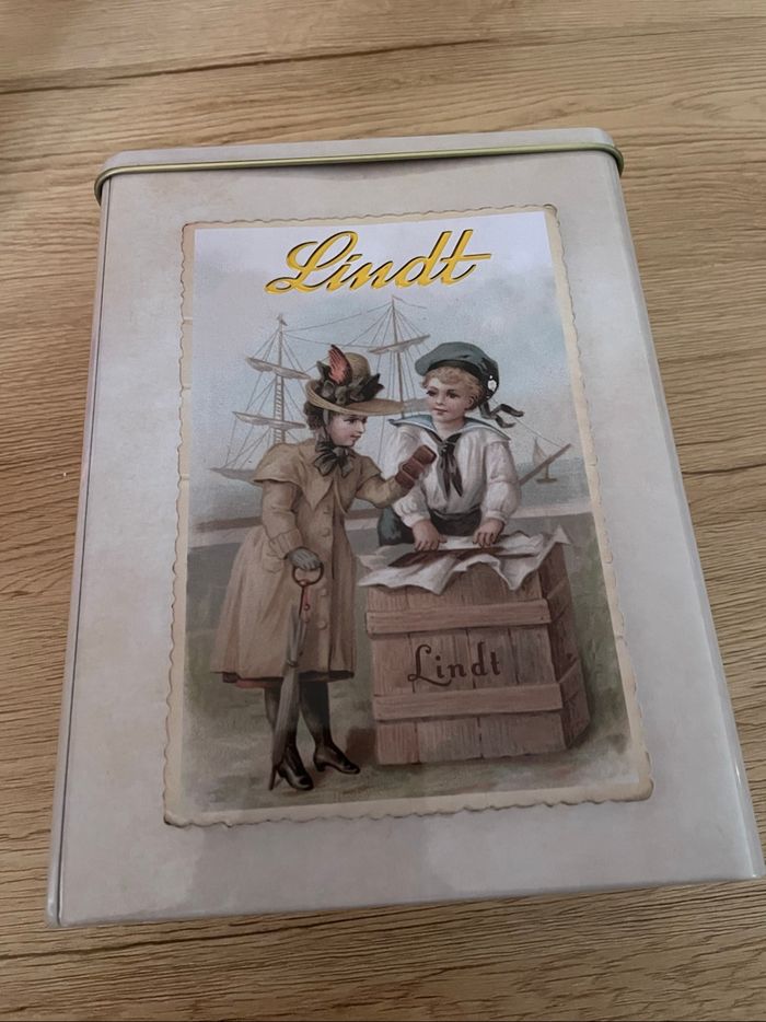 Boite metal collector 175 ans lindt