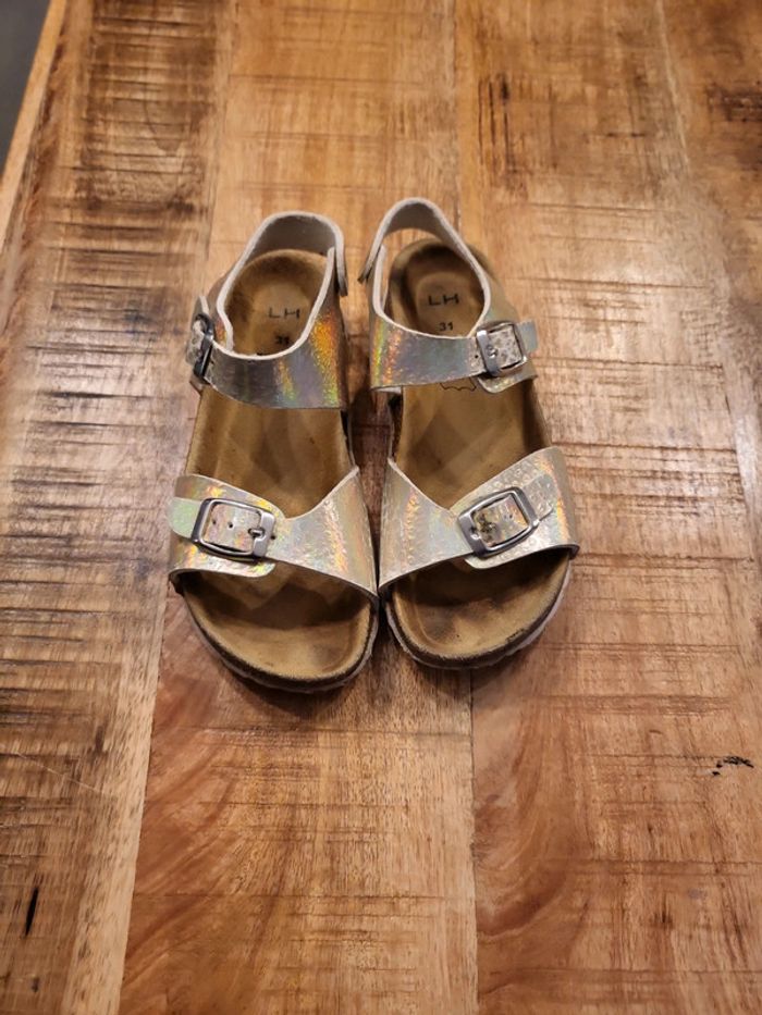 Claquettes 31 la halle