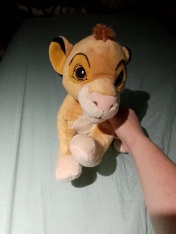 Nounours le roi lion Disney tout doux