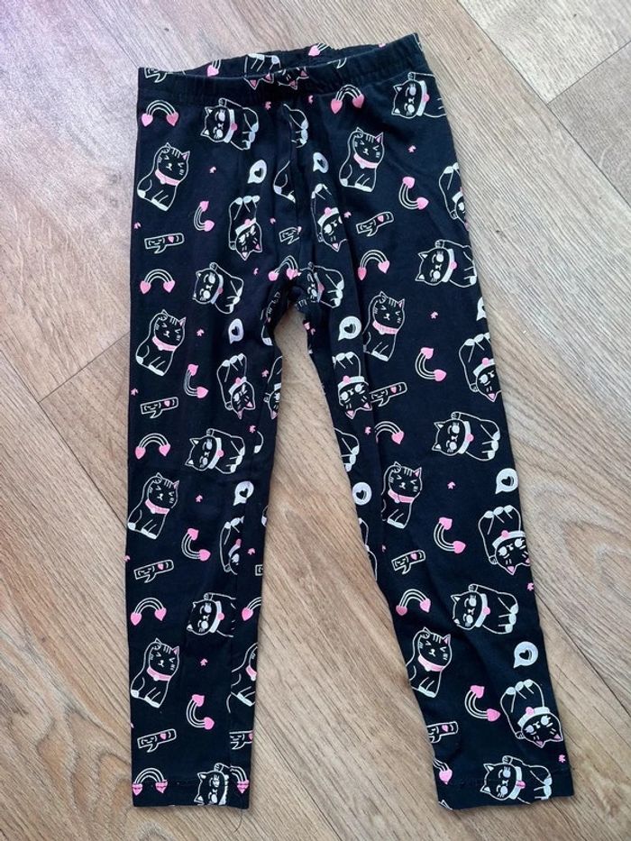 Legging chat