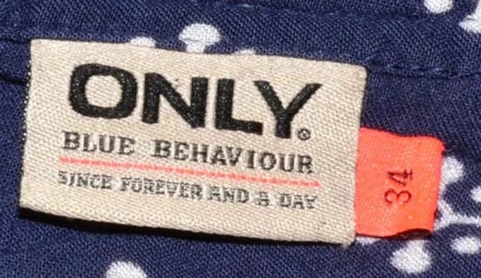 tshirt coupe basique bleu marine motif blanc col rond taille 34 - photo numéro 4