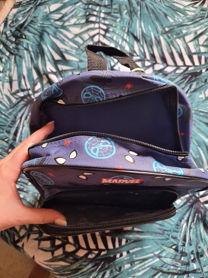 Sac à dos Spiderman - photo numéro 3