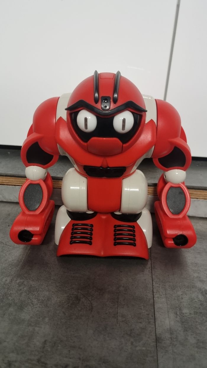 Boombot
