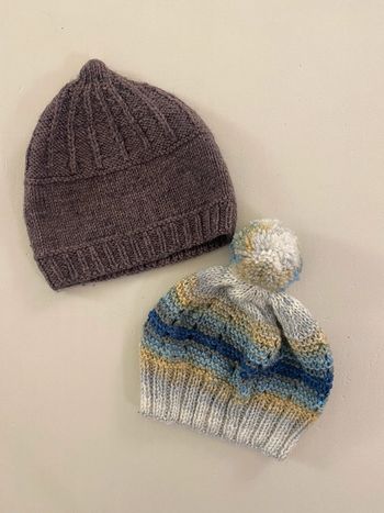 Lot 2 bonnets Taille 3-4-5 ans