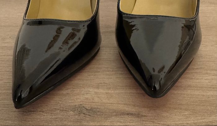 Escarpin Louboutin Pigalle 120 patent black T39 - photo numéro 10