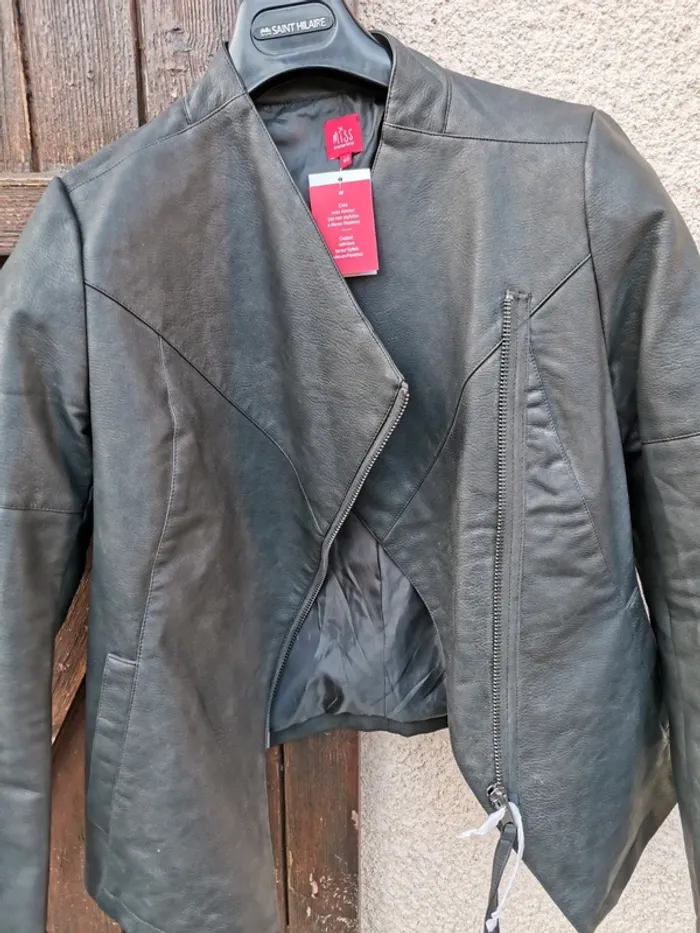Manteau/ veste en cuir miss Captain - photo numéro 8