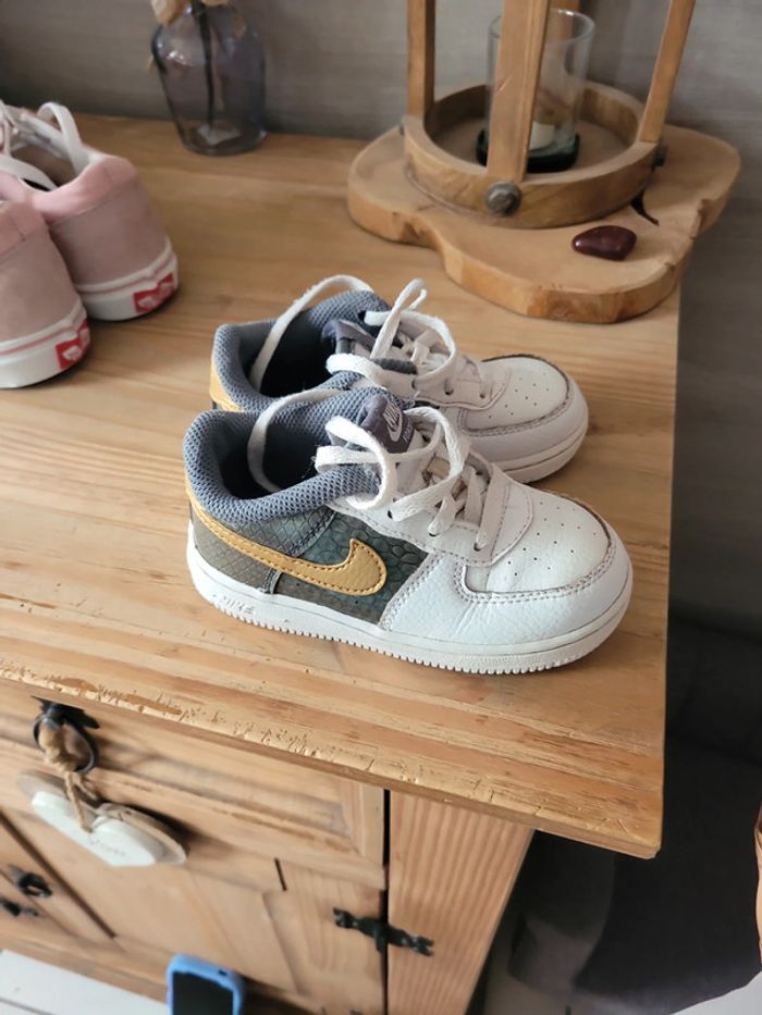 Baskets air force pointure 25 - photo numéro 2