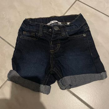 Short 3ans