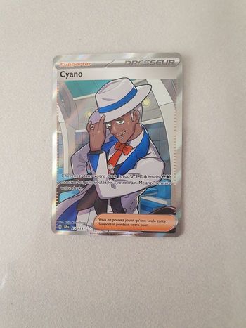 Carte Pokémon cyano 230