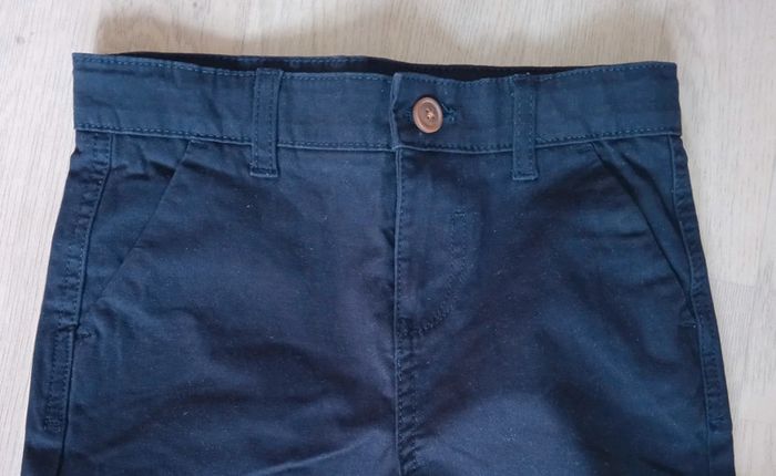 Pantalon jeans stretch bleu marine Primark T. 7-8 ans NEUF - photo numéro 2