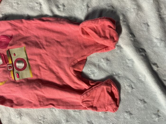 pyjama grenouillère en coton rose impression photo devant 1 mois kitchoun - photo numéro 4