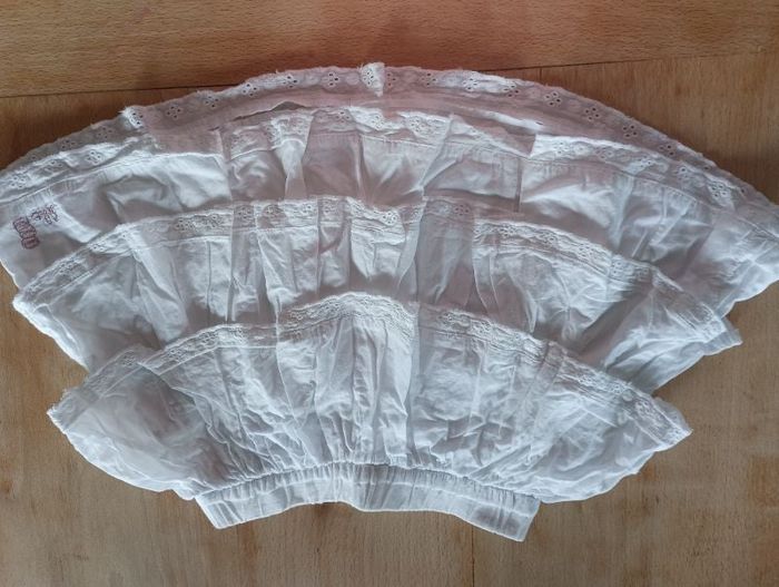 Jupe blanche IKKS 4 ans
