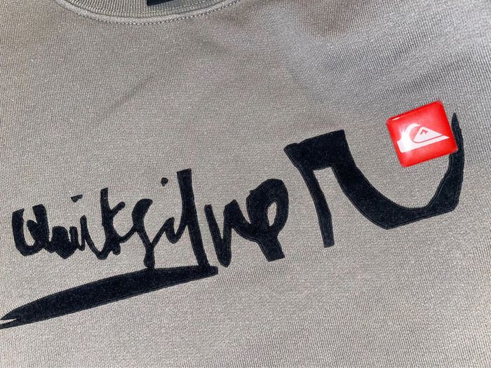 Lot de 2 sweat-shirts #quicksilver#12/14 ans - photo numéro 2
