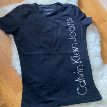 T-shirt Calvin Klein L