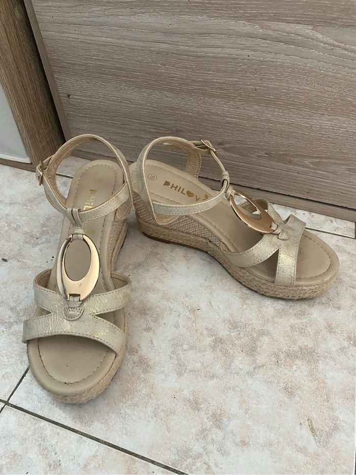 Sandales  a talons