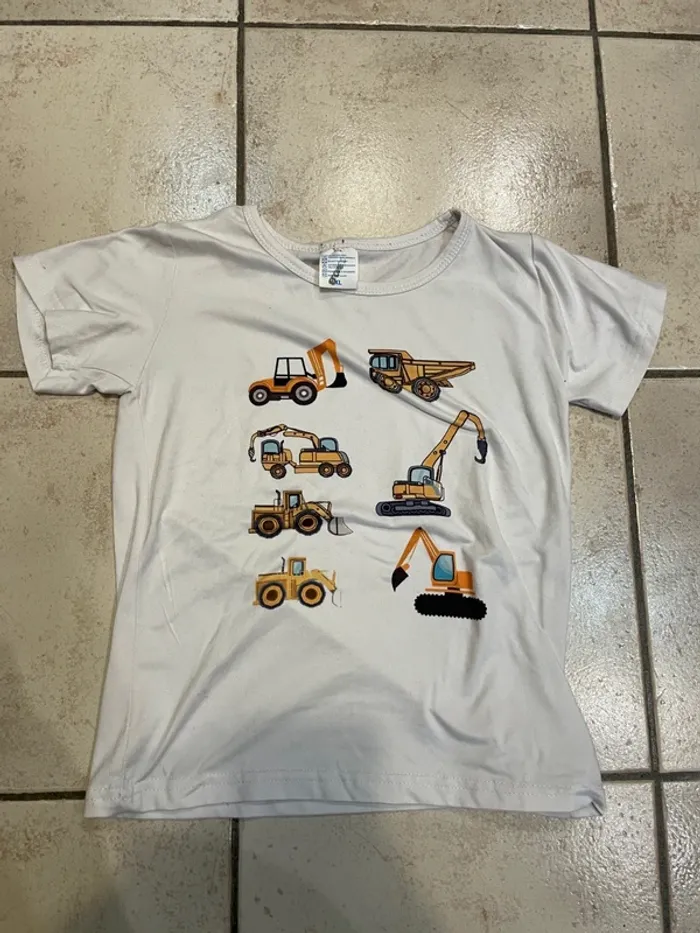 Teeshirt manches courtes engins de chantier 6ans
