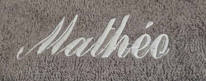 Drap de bain personnalisé - photo numéro 3