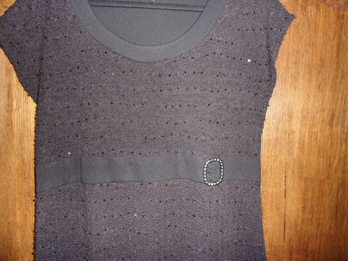 Robe de fête  T. 48 - photo numéro 2