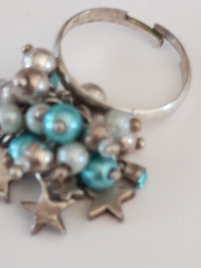 Bague ajustable avec "breloques" années 90 - photo numéro 5