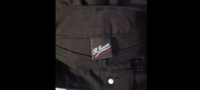 Lot de 2 pantalons taille 34 très bon état - photo numéro 4