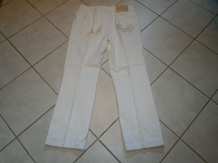 Jeans blanc cassé J. RIU Taille 42 - photo numéro 7