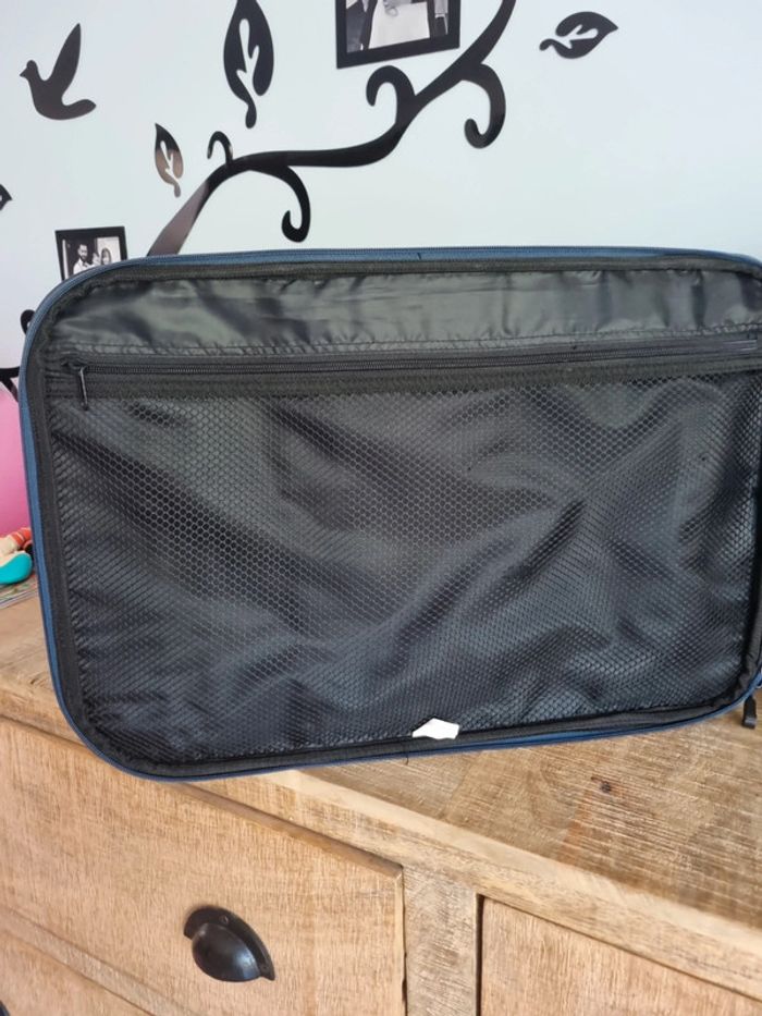 Valise rodelle - photo numéro 3