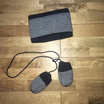 Ensemble col et moufles marine et blanc TAO3-9 mois